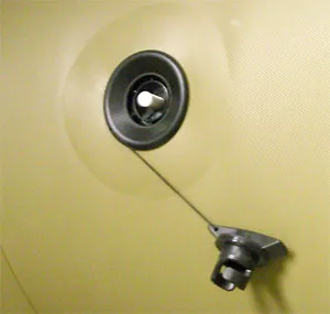 Воздушный клапан Bravo 2005 черный