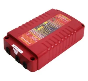 Зарядное устройство Sterling Power BBW1224 (12V-24V 28A IP68)