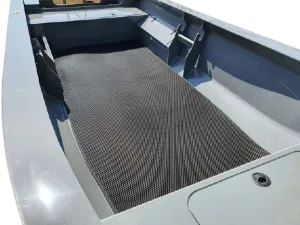 ЭВА коврик (черный) на Swimmer 370 XL