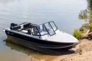 Моторная лодка Салют PRO 430