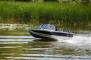 Моторная лодка Салют PRO 430