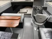 Лодка "VOYAGER 700 Cabin" 