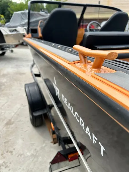 Моторная лодка REALCRAFT 470 NS BR