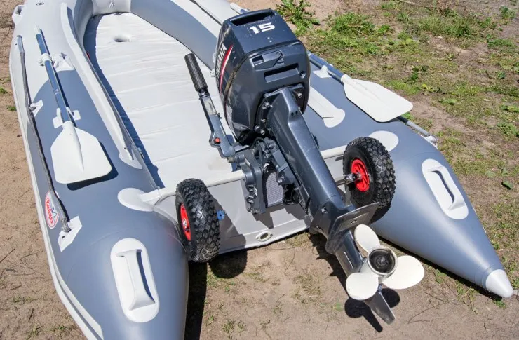 Транцевые колеса на лодку (110 - 140 kg)