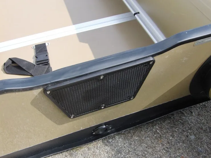 Транц. накладка пластик (Черный)